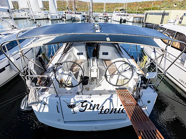 Sun Odyssey 349